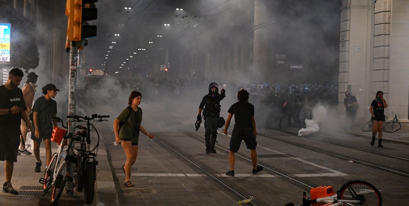 Protestas y violencia en Italia tras la muerte de un migrante marroquí a manos de la policía