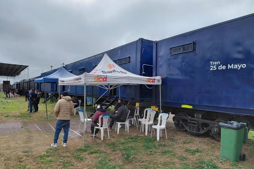 San Cristóbal recibe un operativo integral con salud, trámites y asistencia social
