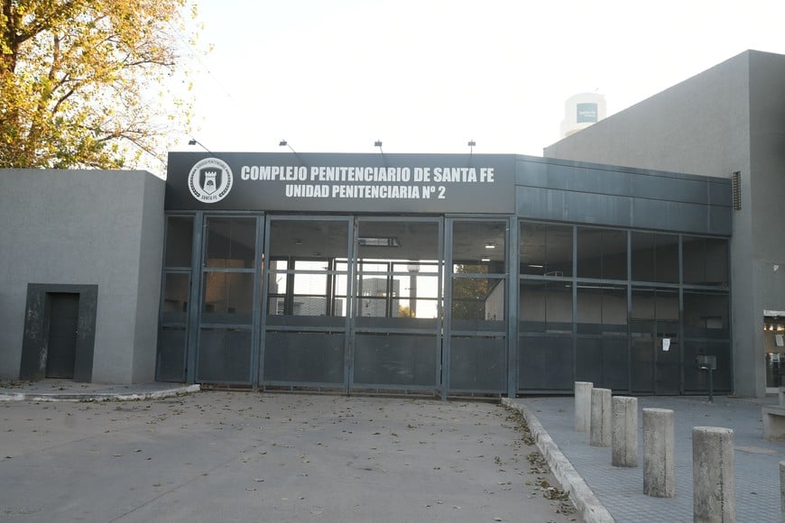 Para los investigadores, Carreira ingresó drogas en las cárceles de Las Flores y Coronda. Foto: Manuel Fabatía