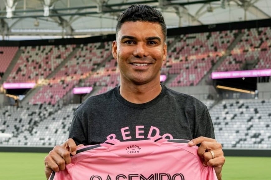 Casemiro fue presentado oficialmente como nuevo jugador de Inter Miami.