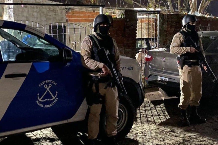Condena para la mujer que dirigía una red narco en Alto Verde y dos cárceles santafesinas
Banda Pato Calderón