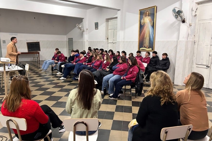 El Concejo Joven vuelve a abrir las puertas del Legislativo a los estudiantes sancarlinos