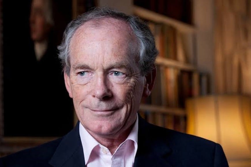 Simon Jenkins, periodista británico (The Guardian). Pide un cambio en la política del Reino Unido.