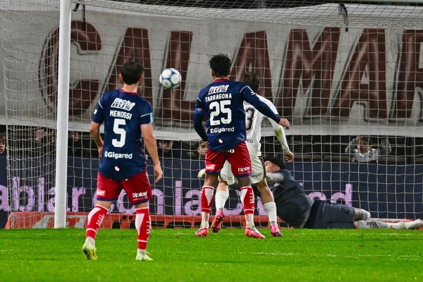 Empate Platense. | Unión-Platense | Vicente López | Clausura 2026, Fecha 1. Foto: Juan Manuel Foglia