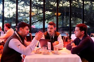 Las reuniones se llevarán a cabo en un área reservada dentro del Salón Metropolitano de Rosario