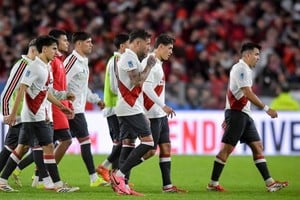 Barracas Central sorprendió a River y consiguió un triunfo histórico en el Monumental