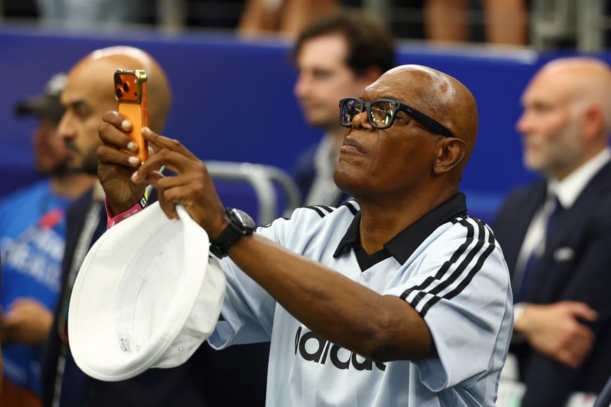 Soccer Football - FIFA World Cup 2026 - Round of 32 - Australia v Egypt - Dallas Stadium, Arlington, Texas, U.S. - July 3, 2026
Actor Samuel L. Jackson inside the stadium before the match REUTERS/Kai Pfaffenbach