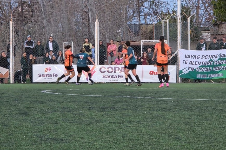 ADIUR y Social animaron una emotiva serie de semifinales. Foto: Bianca Ossola.