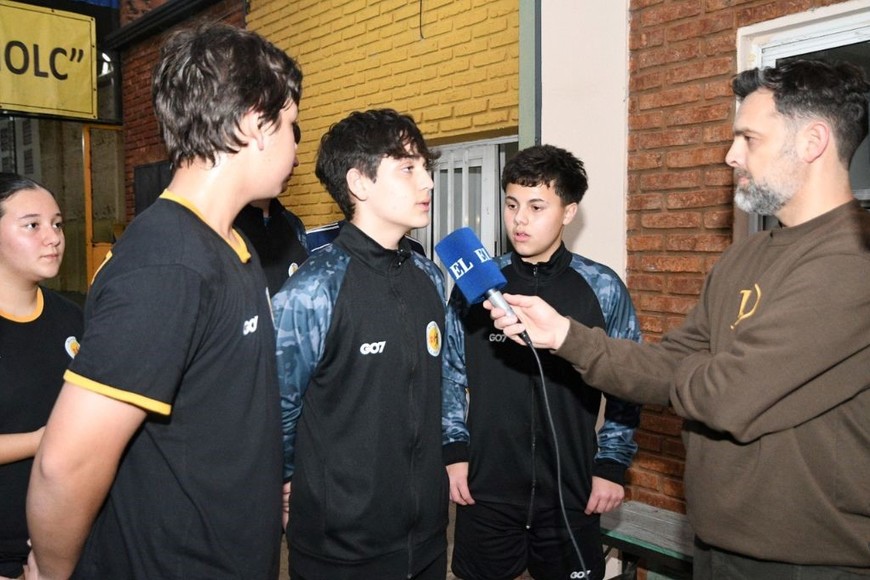 I.L Peretz aportará a el seleccionado masculino de menores a Genaro Río, Emanuel Ramos Acevedo, Agustín Ocampo, Felipe Dechima y Fautino Altamirano.