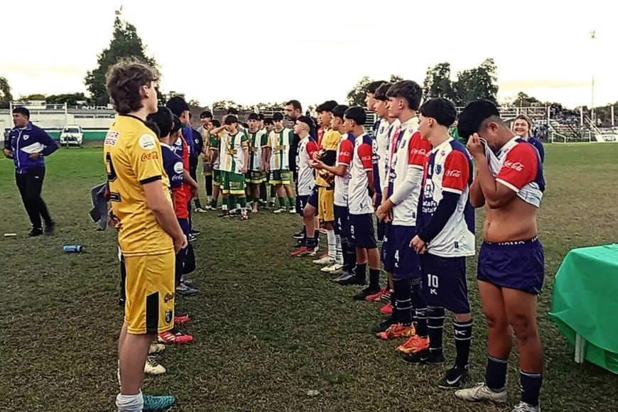 Pasillo para el campeón. Gentileza