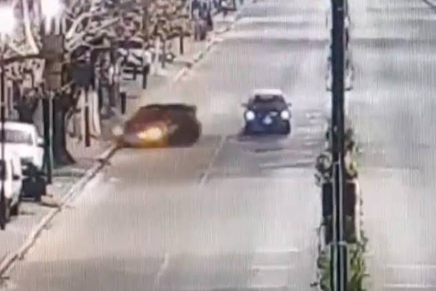 Los dos ocupantes permanecen internados con heridas de gravedad.