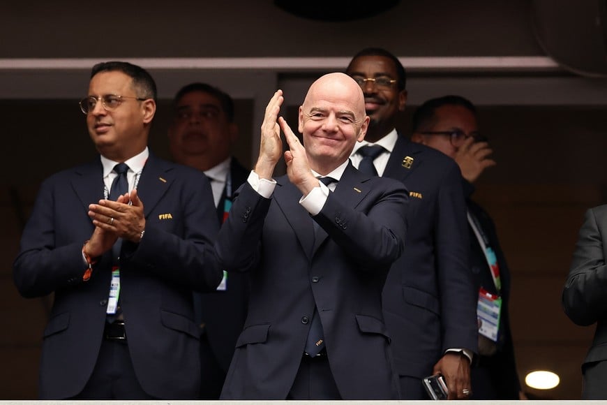 (260704) -- HOUSTON, 4 julio, 2026 (Xinhua) -- El presidente de la FIFA, Gianni Infantino, es visto previo al partido de octavos de final de la Copa Mundial de la FIFA 2026 entre Canadá y Marruecos, celebrado en el Estadio Houston, en Houston, Estados Unidos, el 4 de julio de 2026. (Xinhua/Li Ming) (rtg) (vf)