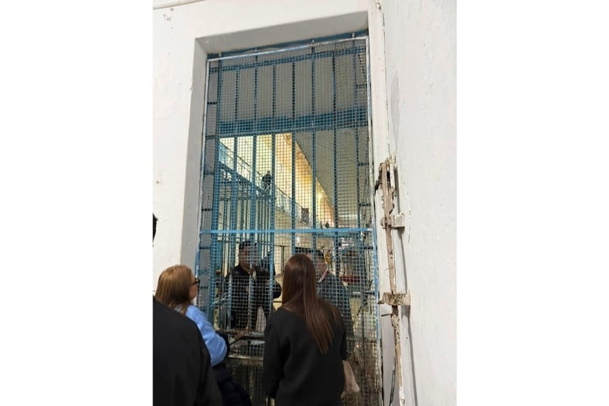 Comisión de Derechos y Garantías de la Cámara de Diputados recorrió los establecimientos penitenciarios de Coronda y de Piñero. Crédito: Diputados