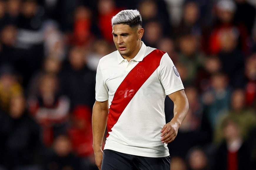 Soccer Football - Copa Sudamericana - Group H - River Plate v Blooming - Estadio Mas Monumental, Buenos Aires, Argentina - May 27, 2026
River Plate's Maximiliano Salas reacts after missed a penalty shot REUTERS/Agustin Marcarian
