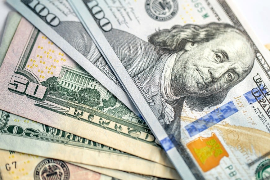 Dólar