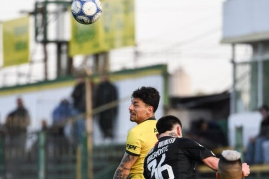 Defensa y Justicia vs Deportiva Riestra. Foto: @ClubDefensayJus