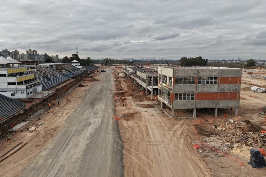 Obras en el Autódromo Oscar y Juan Gálvez.