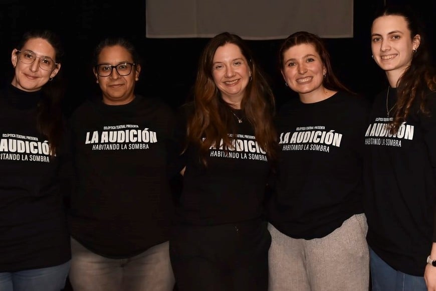 El equipo detrás de la puesta escénica. Foto: Gentileza producción