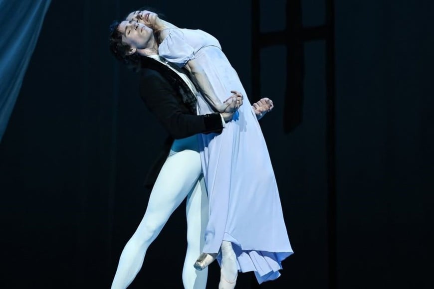 Marianela Núñez: Junto a William Bracewell, en “Marguerite and Armand”, creación de Frederick Ashton.