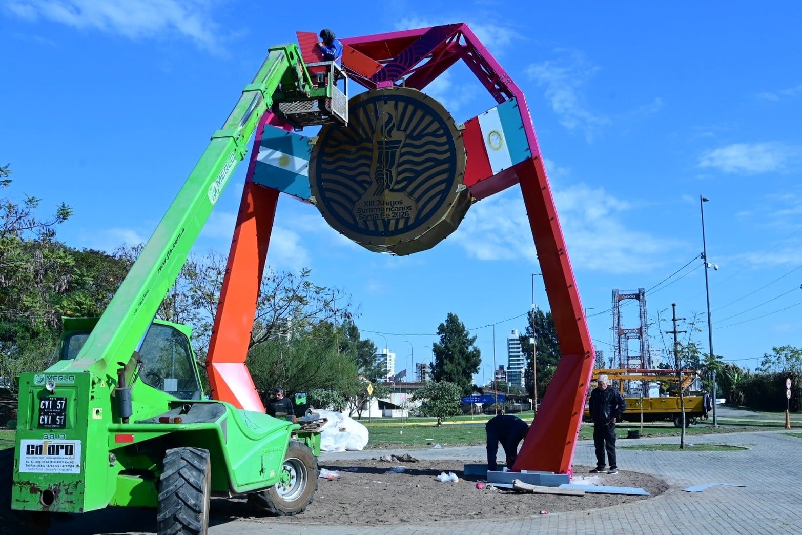 Santa Fe prepara la llegada de los Juegos Suramericanos con un símbolo en la Costanera Este
