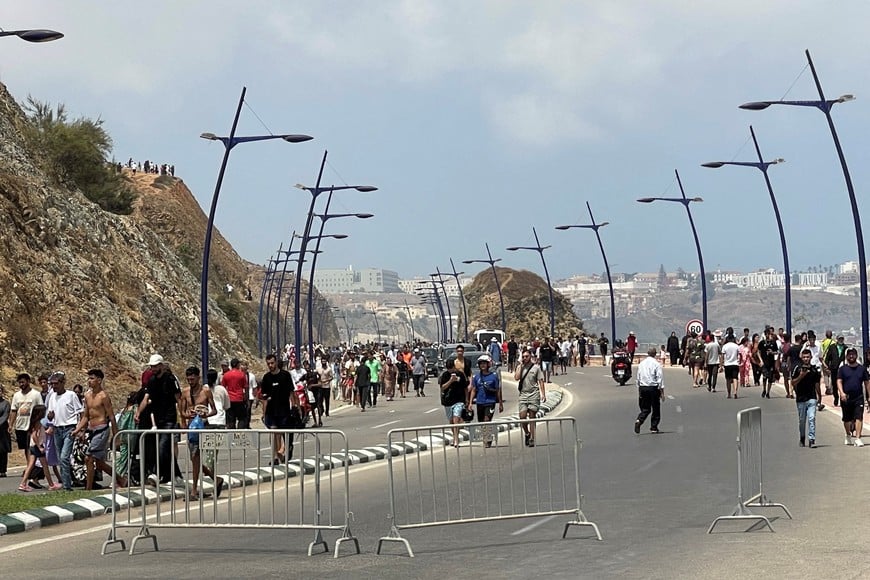 Migrants cross on foot into the North African enclave of Ceuta from Morocco by attemping to swim, according to Spain's Guardia Civil, near the border with Ceuta, in Fnideq, Morocco, July 30, 2026, in this still image obtained by REUTERS. THIS IMAGE HAS BEEN SUPPLIED BY A THIRD PARTY.
VERIFICATION:
- Buildings, coastline and road layout matched satellite and archive imagery.
- Coordinates: 35.85783579352456, -5.346942135788912.
- Date verified by original file metadata.