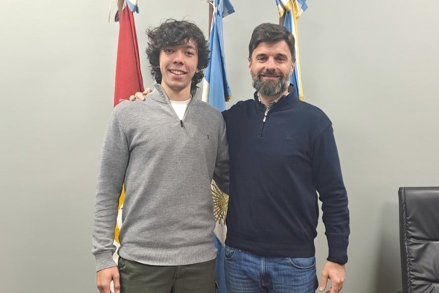Estudiante de Chañar Ladeado trabaja en un proyecto para transformar los espacios públicos