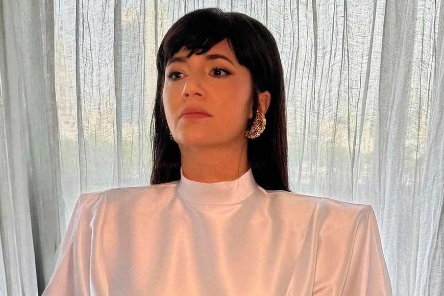 La actriz interpreta a Moria Casán.