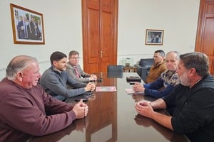 Este encuentro que fue gestionado por Borla, los representantes de la entidad tuvieron la oportunidad de dialogar durante largos minutos con el Gobernador.
