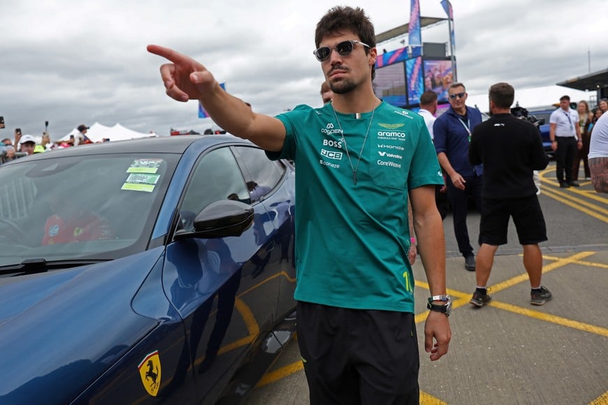 Formula One F1 - British Grand Prix - Silverstone Circuit, Silverstone, Britain - July 5, 2026
Aston Martin's Lance Stroll arrives ahead of the race REUTERS/Suzanne Plunkett