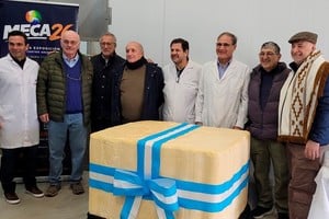Villa María exhibió el queso más grande de Latinoamérica, elaborado con un fin solidario