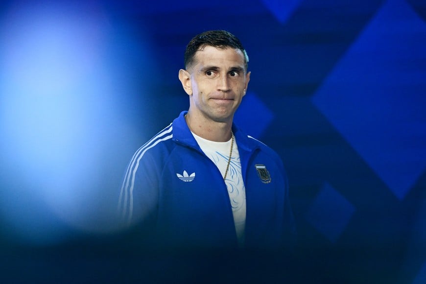 Soccer Football - FIFA World Cup 2026 - Argentina's Emiliano Martinez, Lionel Scaloni and Lionel Messi at the Fanatics Fest - Javits Center, New York City, New York, U.S. - July 17, 2026
Argentina's Emiliano Martinez during his appearance at the Fanatics Fest REUTERS/Dylan Martinez