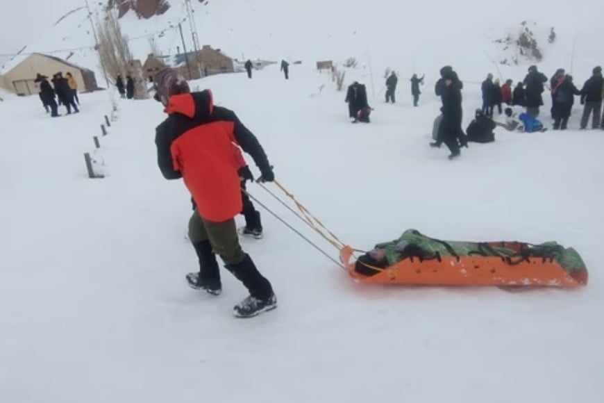Un operativo especial preventivo se activó en la alta montaña mendocina para evitar personas atrapadas.