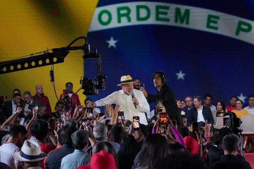 Brazilian President Luiz Inacio Lula da Silva speaks during his nomination as a candidate to run for his fourth term in October's presidential election at a convention held by the Workers' Party (PT), in Sao Paulo, Brazil, August 2, 2026. REUTERS/Alexandre Meneghini