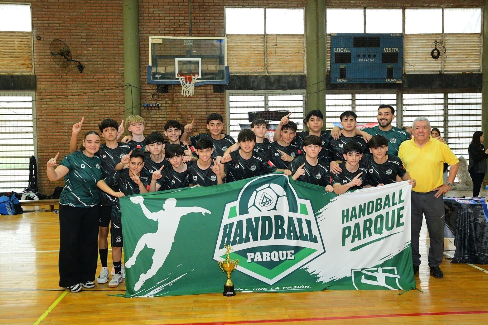 Handball las finales del Nacional de Clubes y premiación