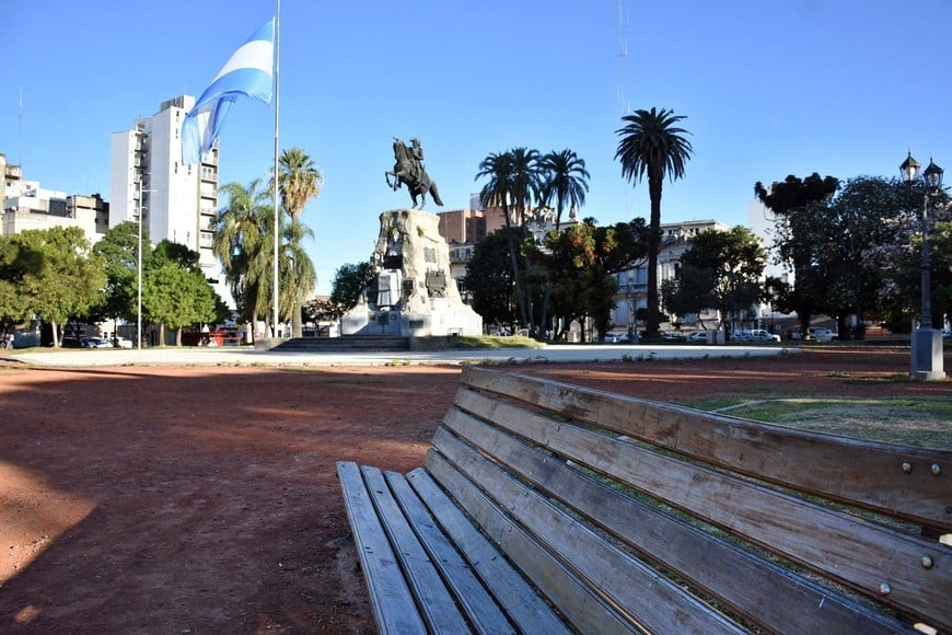 Bancos. La intención municipal es mejorar el mobiliario urbano. Foto: Archivo Pablo Aguirre