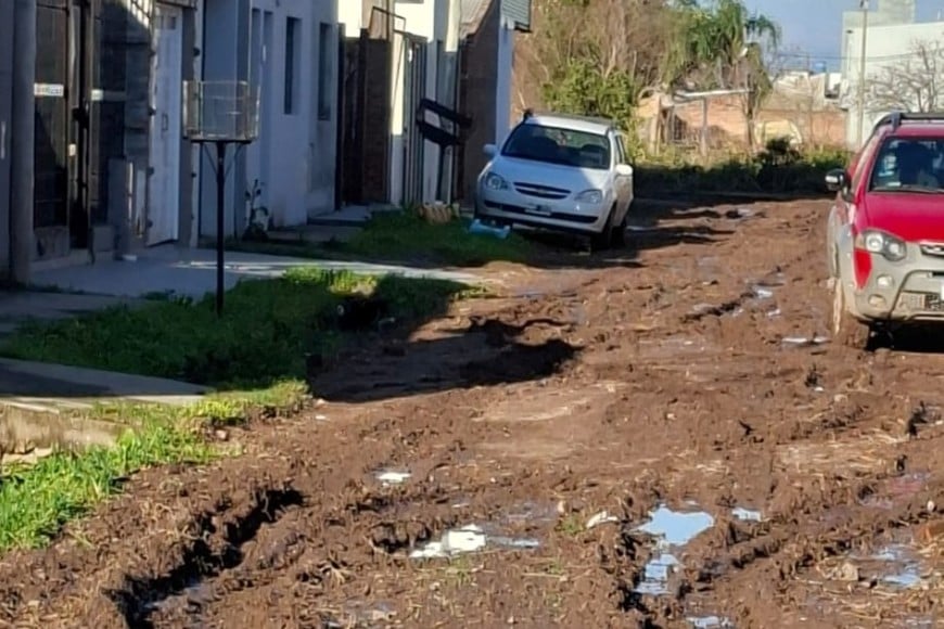 Los vecinos pide piedras para mejorar la transitabilidad