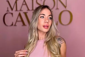 Candela Arizaga, la joven de 23 años trabaja como modelo y promotora de eventos y fue expareja de L-Gante.