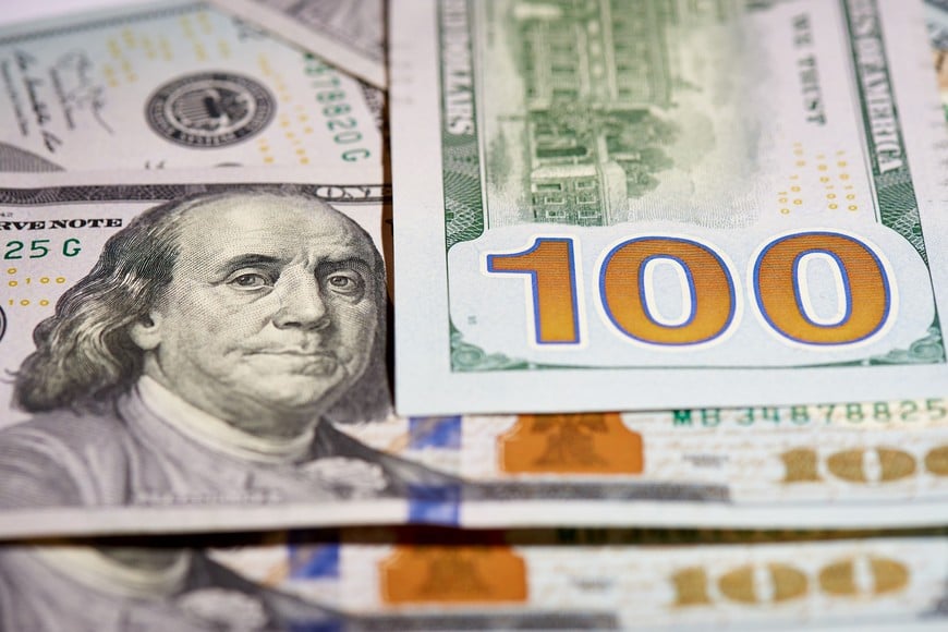 Dólar
