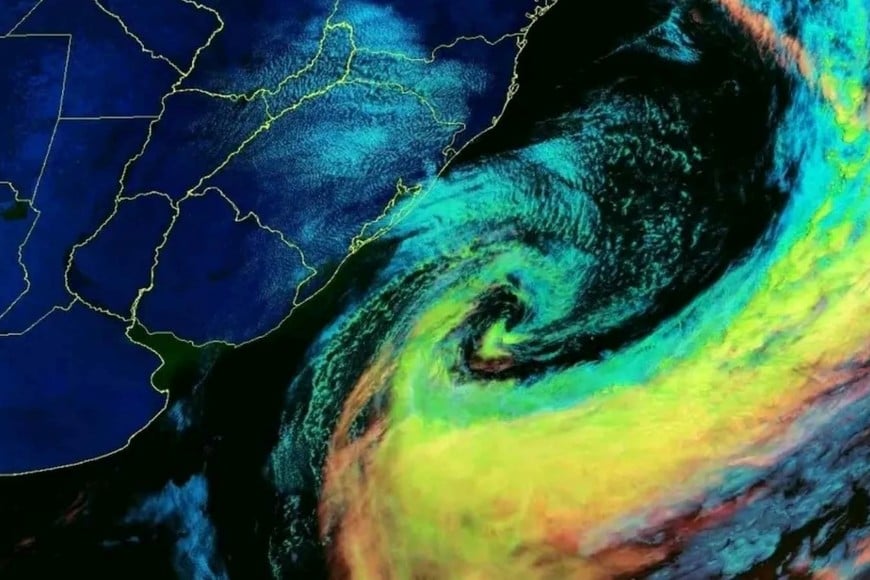 El ciclón extratropical se profundizará sobre la costa este de Uruguay.