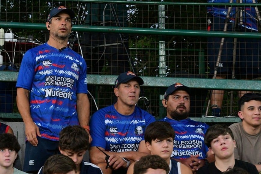 Tal como lo hizo con Nicolás Galatro en Capibaras, Nicolás Vergallo (de pie) será uno de los colaboradores de Álvaro Galindo en Argentina XV. Foto: El Litoral.