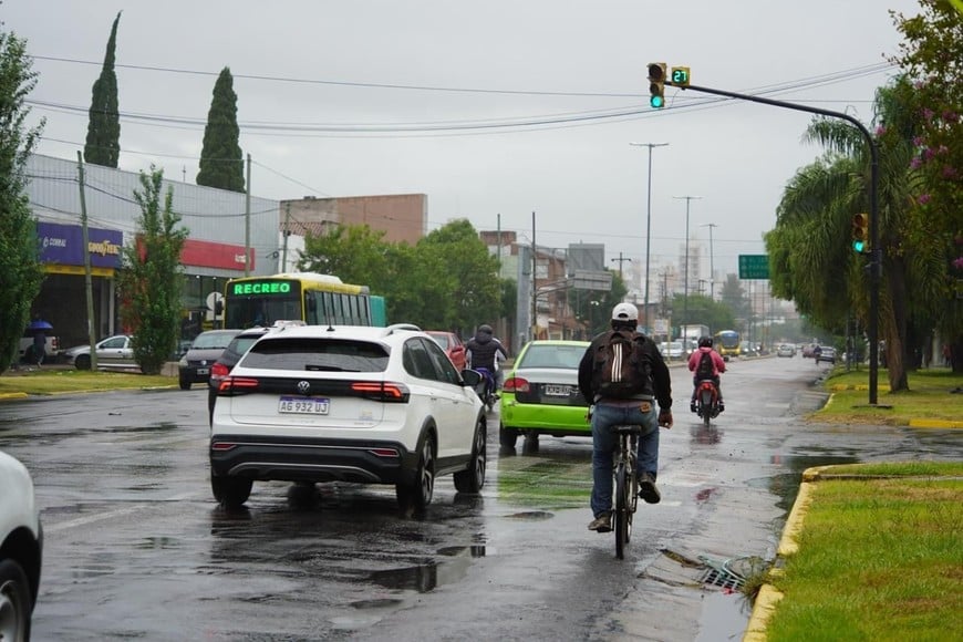 Tránsito: niebla en rutas y varias obras en la ciudad  Créditos: Fernando Nicola