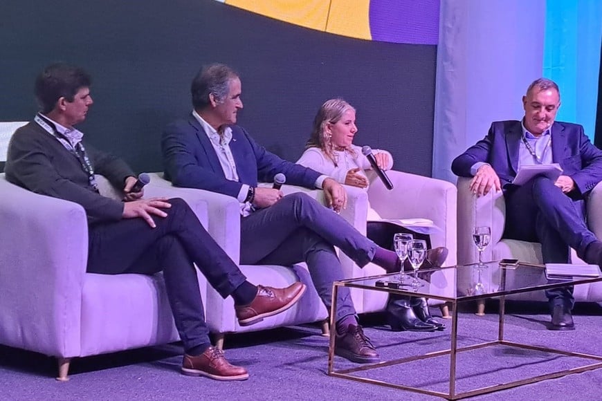 Carolina Cuenca expuso durante el Congreso Aapresid 2026.