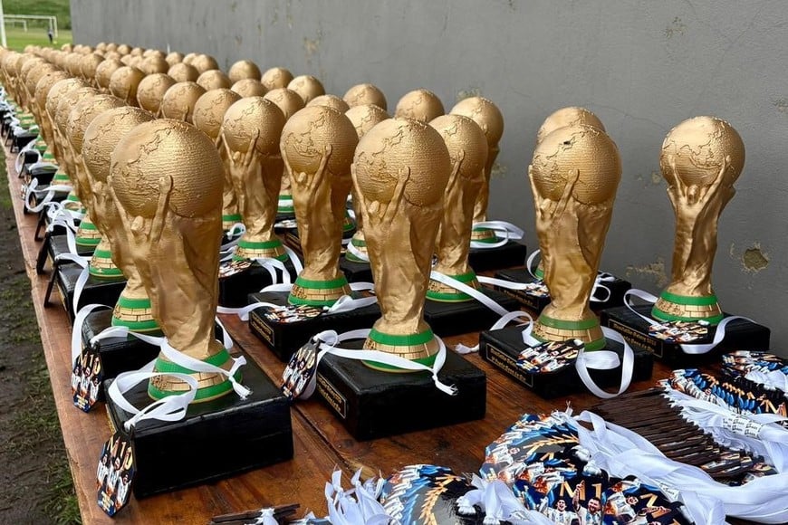Premios destacados para equipos e individuales. Gentileza