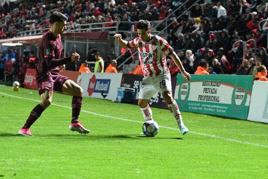 Palacios Unión-Lanús | Estadio 15 de Abril. Foto: Manuel Fabatía