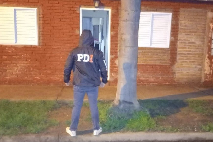 En los procedimientos se secuestraron numerosos elementos de interés para la causa. Foto: PDI