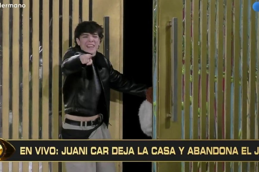 Momento en el que abandona la casa