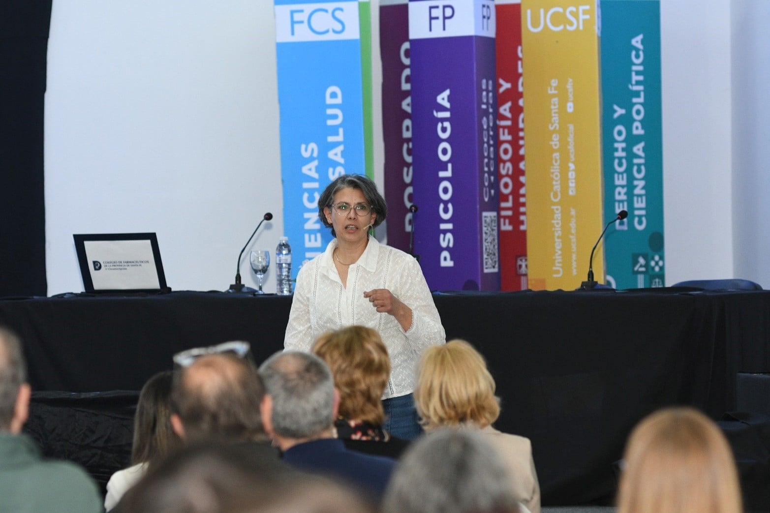 Las 3ras Jornadas de Farmacia Magistral contaron con una destacada convocatoria de profesionales, docentes y estudiantes en las instalaciones de la UCSF.