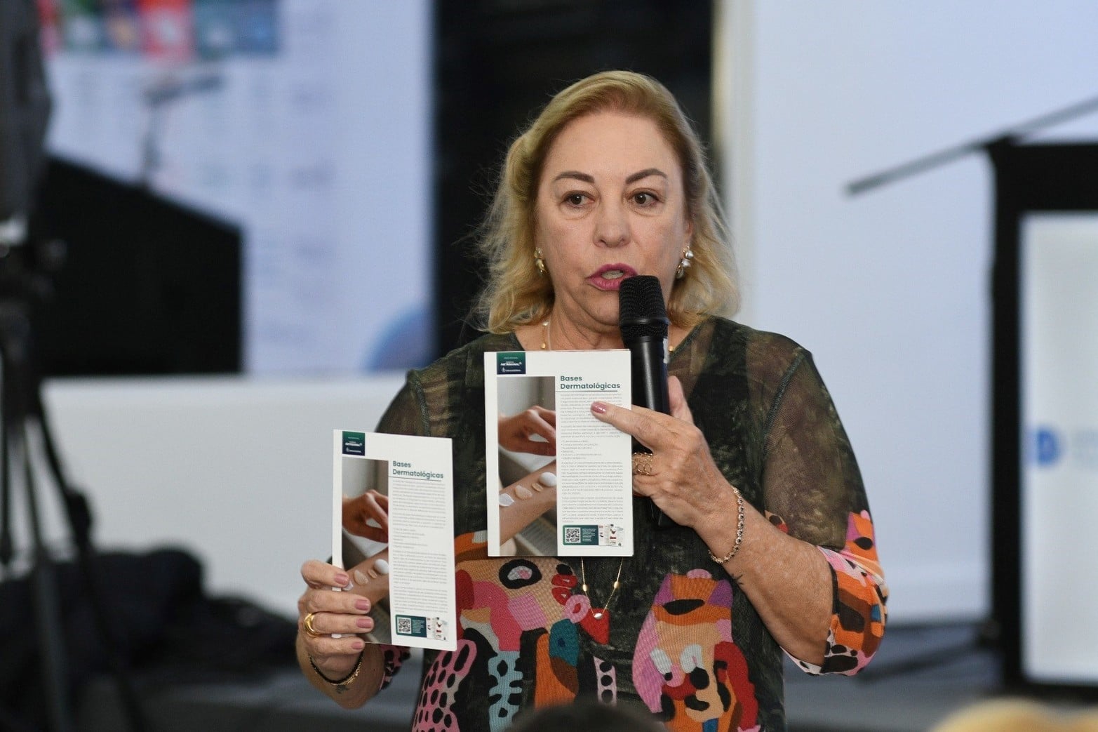 Las 3ras Jornadas de Farmacia Magistral contaron con una destacada convocatoria de profesionales, docentes y estudiantes en las instalaciones de la UCSF.