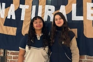 Las alumnas santafesinas representaron a su escuela en un certamen internacional.