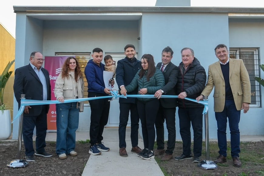 Suardi: finalizaron 24 viviendas y avanzaron obras de infraestructura en localidades del departamento